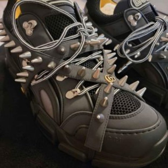 Gucci Flashtrek Sneakers With Removable Spikes - Picture 5 of 7